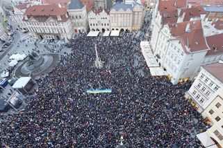 Milion chvilek očekává na odpolední demonstraci v centru Prahy masovou účast - Novinky